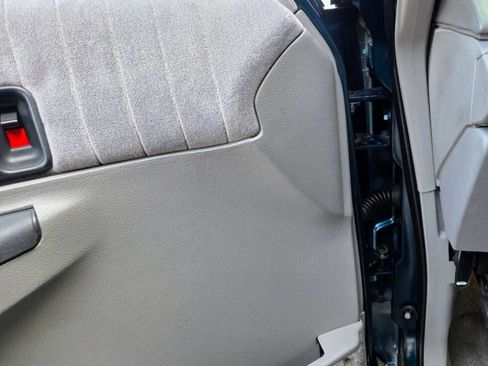 Used 1995 Chevrolet Lumina APV image 17