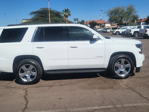 Used 2017 Chevrolet Tahoe LT w/ Luxury Package RWD image 11