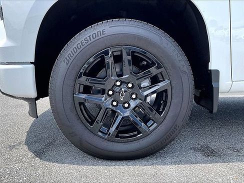 New 2026 Chevrolet Silverado 1500 RST w/ Dark Appearance Package AWD/4WD image 7