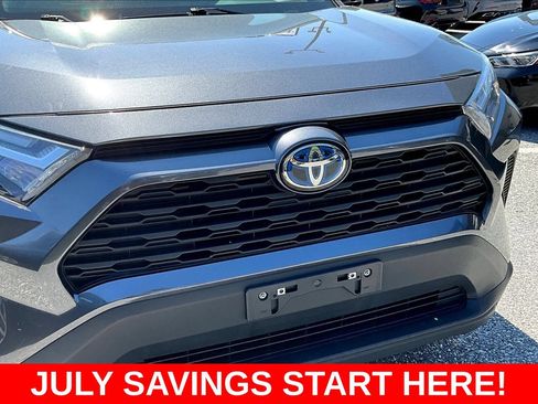 Used 2023 Toyota RAV4 XLE AWD/4WD image 41