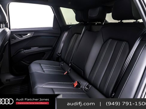 Used 2023 Audi Q4 e-tron Premium Plus w/ Premium Plus image 8