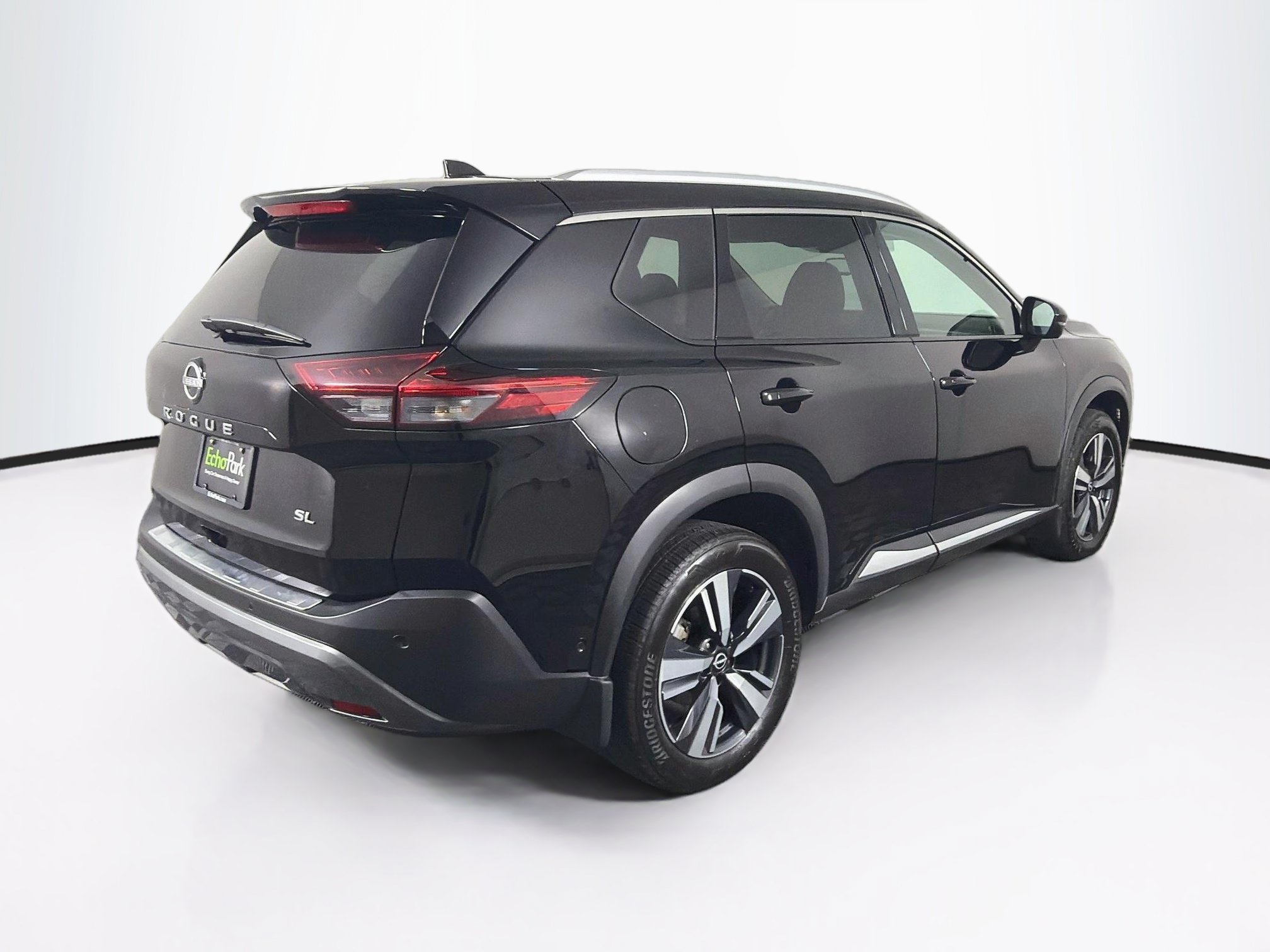 Used 2023 Nissan Rogue SL w/ SL Premium Package FWD image 9