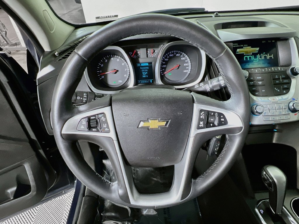 Used 2015 Chevrolet Equinox LT w/ Chrome Appearance Package AWD/4WD image 10