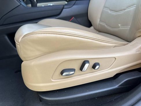 Certified 2024 Cadillac XT6 Premium Luxury w/ Platinum Package image 20