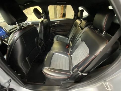 Used 2024 Ford Edge ST-Line AWD/4WD image 23