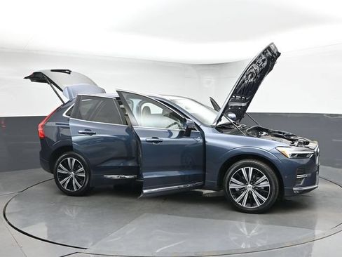 Used 2023 Volvo XC60 B5 Plus w/ Climate Package AWD/4WD image 49