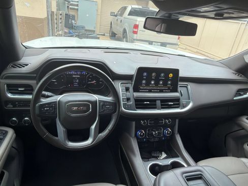 Used 2021 GMC Yukon SLT RWD image 12