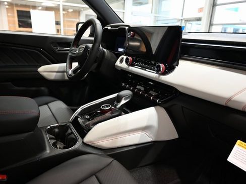 New 2026 GMC Canyon AT4X image 15