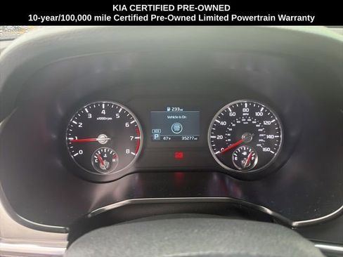 Certified 2022 Kia Telluride S image 22