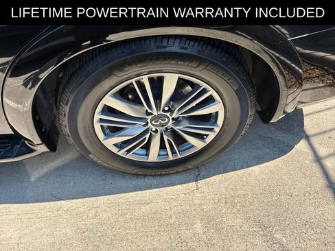 Used 2022 INFINITI QX80 Luxe w/ All-Season Package RWD image 15