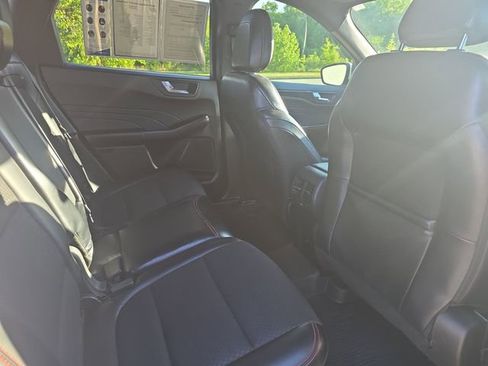 Used 2023 Ford Escape ST-Line Select w/ Tech Pack #1 AWD/4WD image 12
