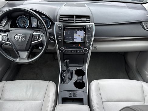 Used 2015 Toyota Camry XLE image 4