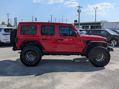 Used 2022 Jeep Wrangler Unlimited Sport AWD/4WD image 4