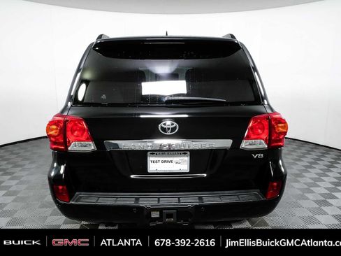 Used 2015 Toyota Land Cruiser AWD/4WD image 29