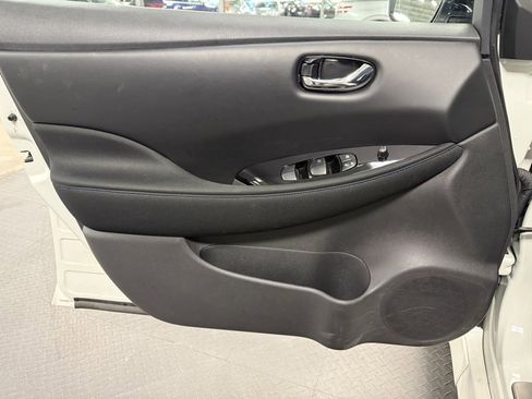 Used 2024 Nissan Leaf SV Plus image 8