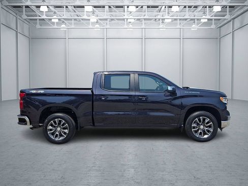 Certified 2023 Chevrolet Silverado 1500 LT AWD/4WD image 9