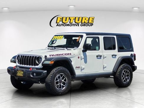 Used 2024 Jeep Wrangler Unlimited Rubicon AWD/4WD image 5