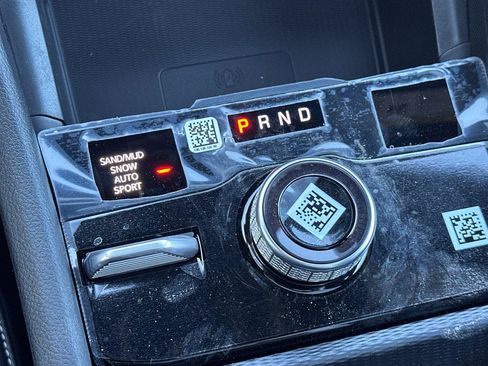 New 2025 Jeep Grand Cherokee L Limited w/ Luxury Tech Group II image 20