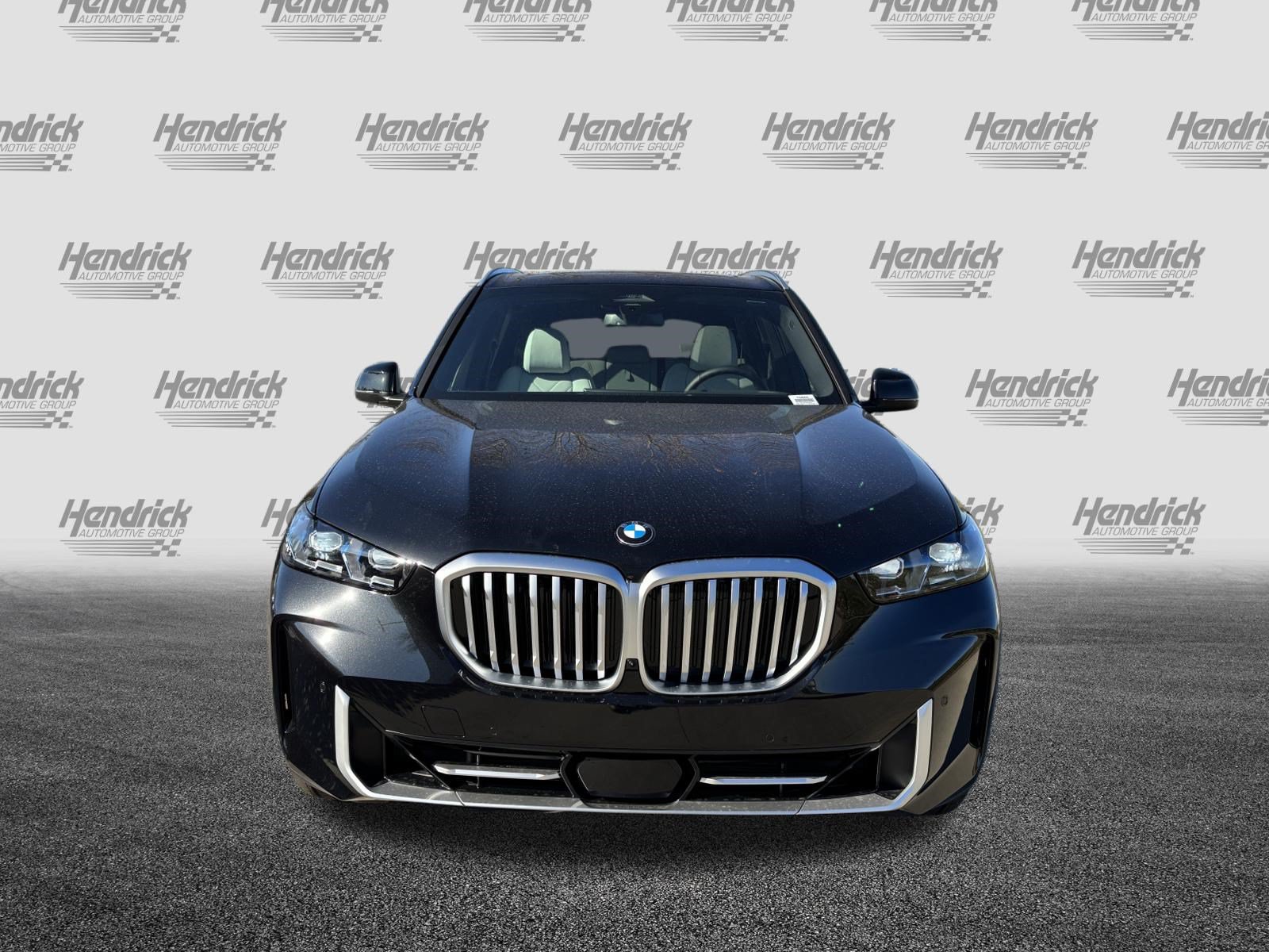 Certified 2026 BMW X5 sDrive40i w/ Premium Package RWD image 3