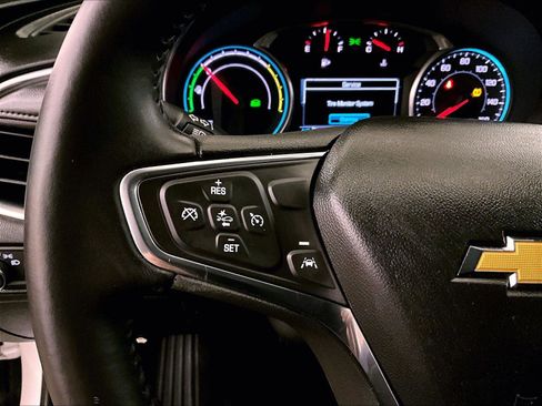 Used 2017 Chevrolet Malibu Hybrid w/ Leather Package image 18