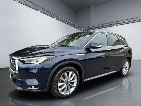 Used 2022 INFINITI QX50 Luxe AWD/4WD image 11