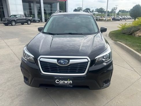 Used 2019 Subaru Forester Premium w/ Popular Package #1 AWD/4WD image 10