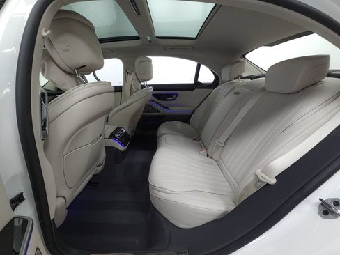 Used 2023 Mercedes-Benz S 500 4MATIC image 29