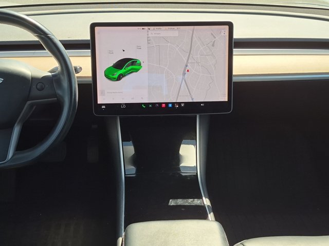 Used 2019 Tesla Model 3 Standard Range Plus RWD image 11