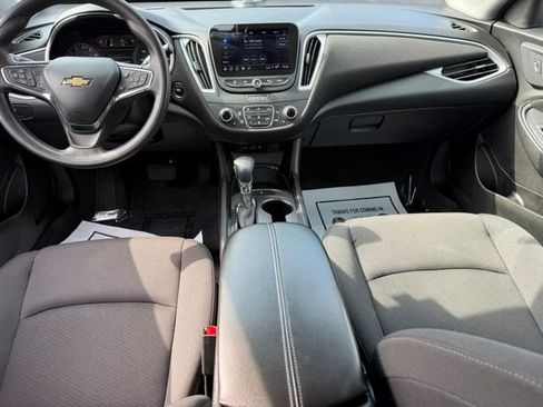 Used 2023 Chevrolet Malibu LT image 10