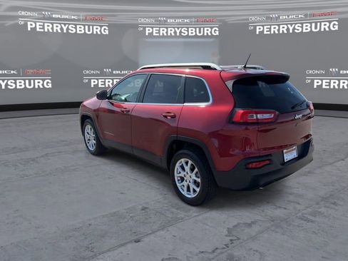 Used 2014 Jeep Cherokee Latitude w/ Cold Weather Group FWD image 6