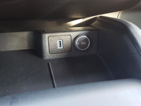 Used 2020 Ford Escape SE image 36