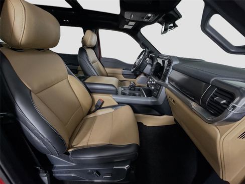 Used 2021 Ford F150 Lariat w/ Equipment Group 502A High image 23