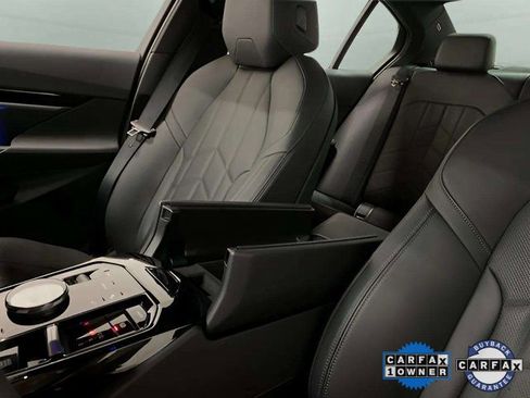 Used 2025 BMW 530i xDrive image 53