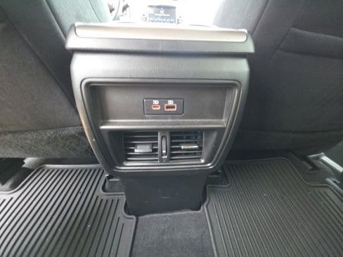Used 2021 Nissan Murano SV FWD image 24
