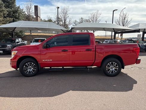 Certified 2024 Nissan Titan SV image 5