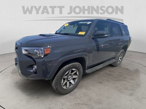 Used 2024 Toyota 4Runner TRD Off-Road Premium AWD/4WD image 2