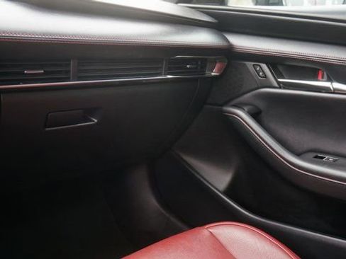Used 2024 MAZDA MAZDA3 s image 36