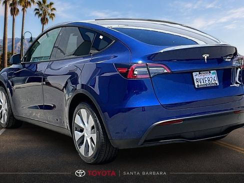 Used 2021 Tesla Model Y Long Range AWD/4WD image 4