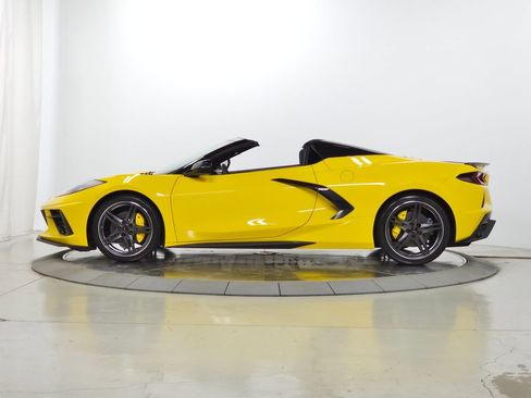 Used 2025 Chevrolet Corvette Stingray Preferred Conv w/ Stealth Interior Trim Package RWD image 6