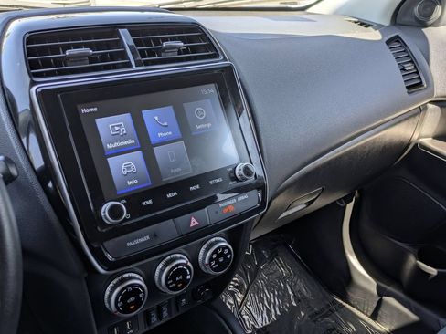 Used 2025 Mitsubishi Outlander Sport SE AWD/4WD image 15