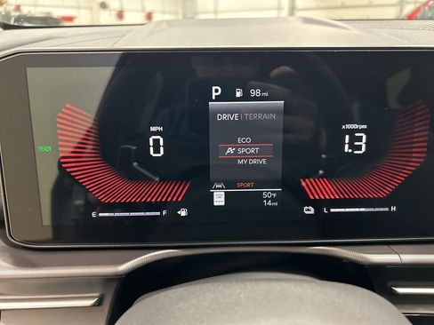 New 2026 Kia Sportage EX image 15