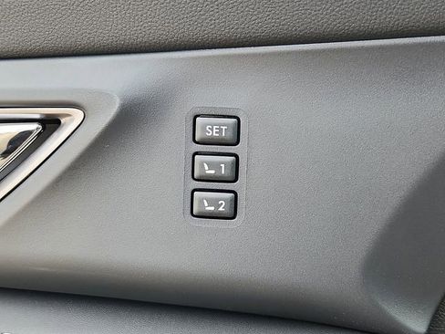 New 2026 Subaru Ascent Limited image 17