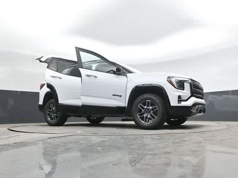 New 2026 GMC Terrain AT4 w/ Convenience Package III image 47