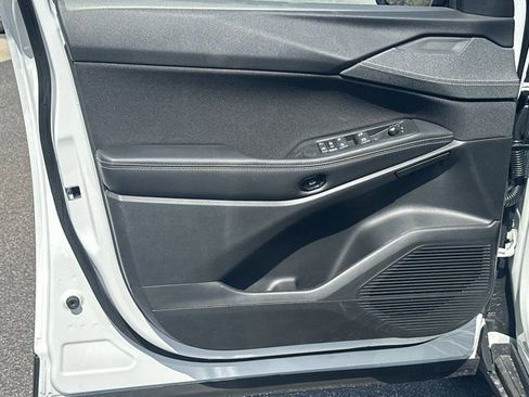 New 2026 Jeep Cherokee Laredo image 11