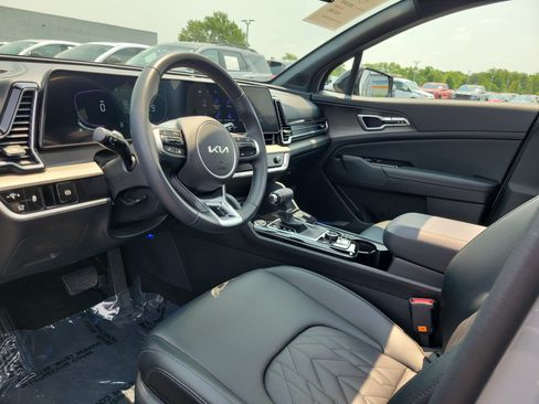 Used 2024 Kia Sportage X-Line w/ X-Line Premium Package AWD/4WD image 19
