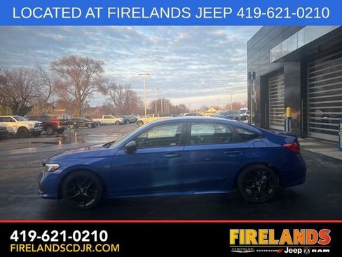 Used 2024 Honda Civic Sport image 13