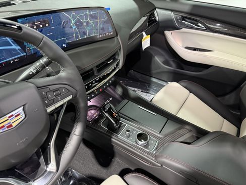 New 2025 Cadillac CT5 Sport image 34