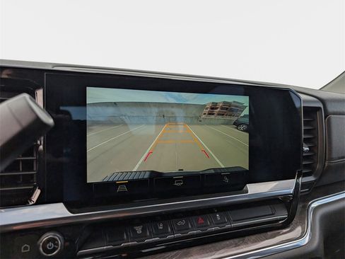 Used 2024 Chevrolet Silverado 2500 LTZ image 26