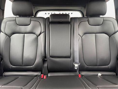 New 2026 Jeep Grand Cherokee Limited image 16