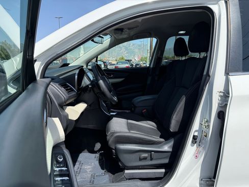 Used 2019 Subaru Ascent Premium AWD/4WD image 12